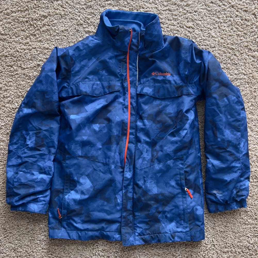 Columbia Blue Raincoat with Full-Length Zipper and Stand-Up Collar